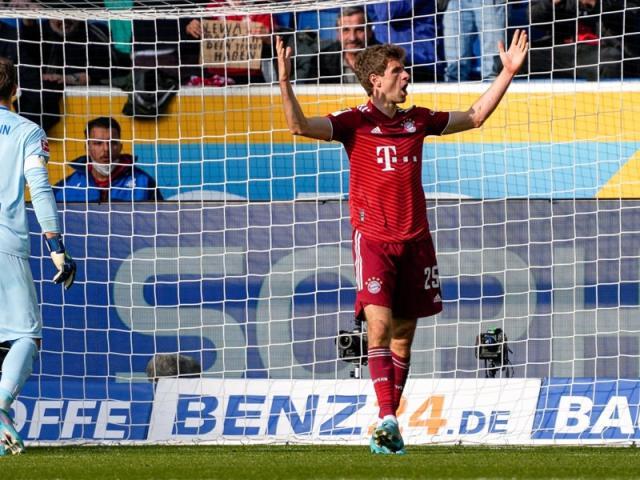 沙巴体育-7球狂喜又被霍村浇灭，透支进球运的拜仁只剩苦笑