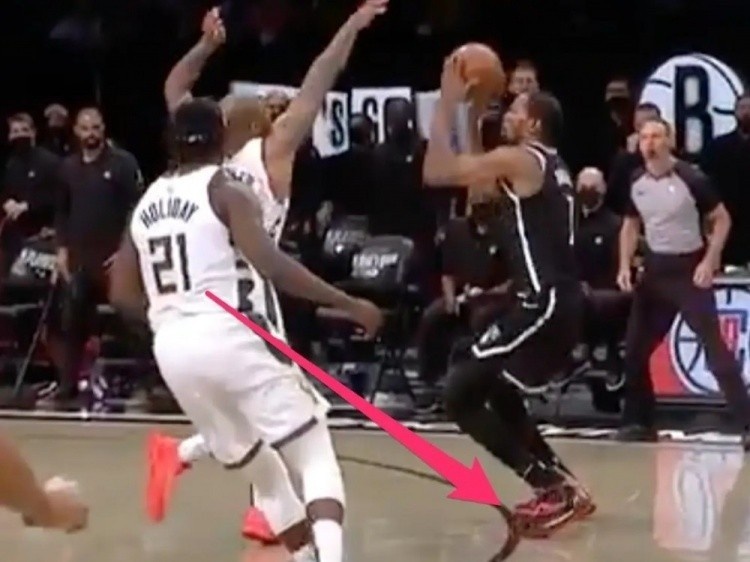 沙巴体育官网-如果21年杜兰特没有踩线？篮网夺冠 哈登留队 湖人得欧文失东契奇