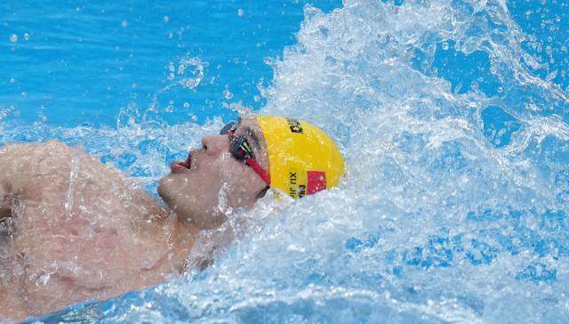 沙巴体育平台-徐嘉余100仰轻松晋级 李冰洁400自破亚洲纪录